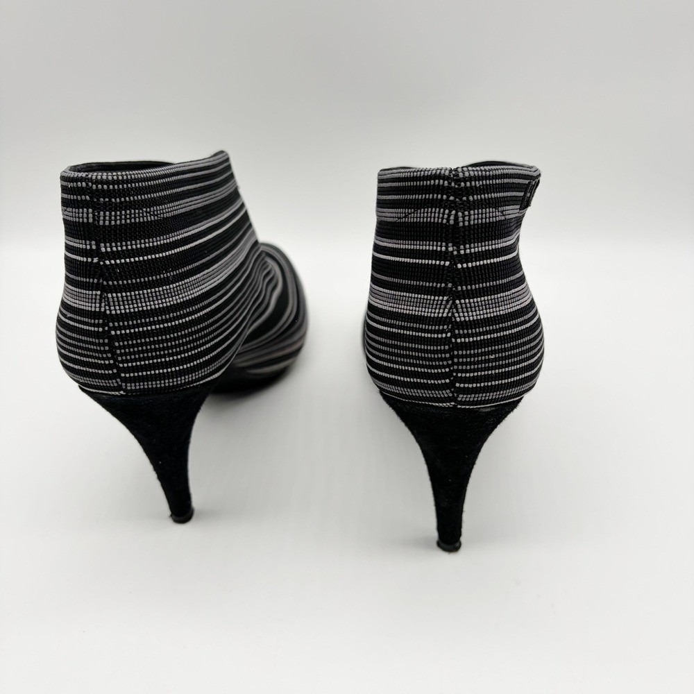 United Nude Booties Womens 40 Black Fold Hi Striped Elastic Architectural Heel - Picture 7 of 8
